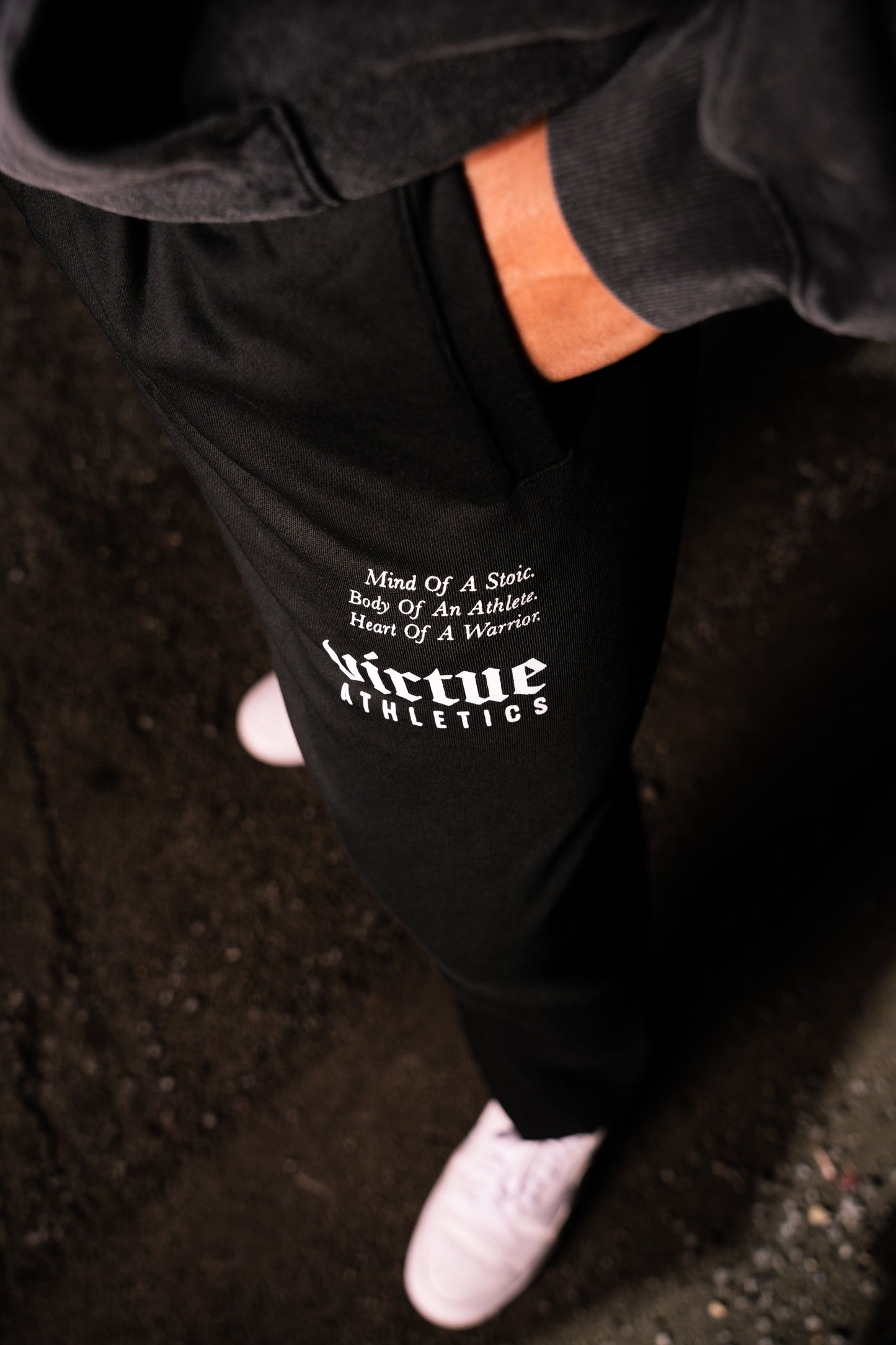 Virtue Athletics Joggers - Black